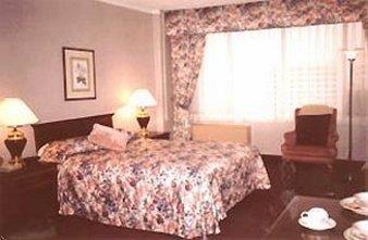 The Esplanade Hotel White Plains Habitación foto