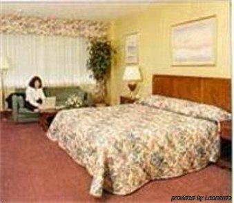 The Esplanade Hotel White Plains Habitación foto